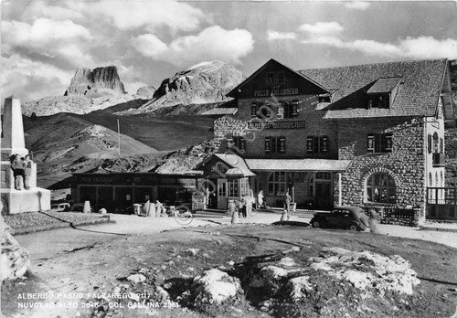 Cartolina - Postcard - Passo Falzarego - Albergo - 1955 | Immagine principale