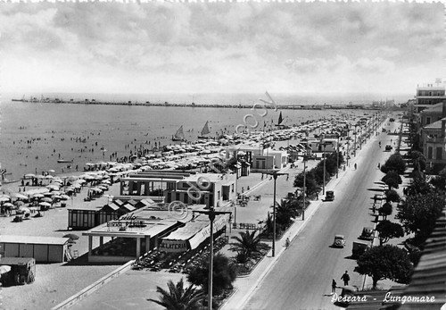 Cartolina - Postcard - Pescara - Lungomare- spiaggia - anni …