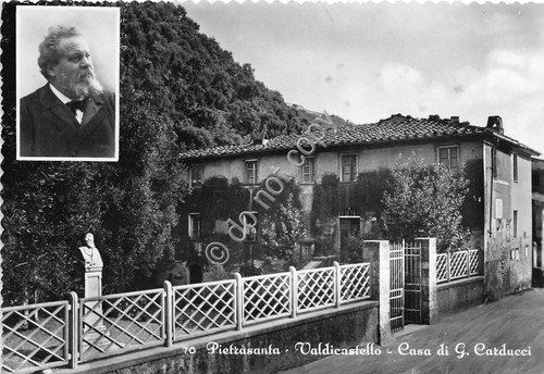 Cartolina - Postcard - Pietrasanta Valdicastello casa di Carducci 1953
