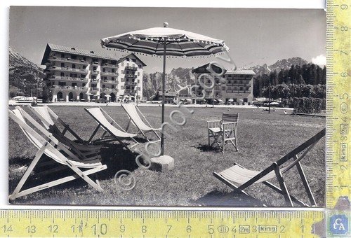 Cartolina - Postcard - Pocol giardino ombrelloni anni '40 (Belluno) | Immagine principale