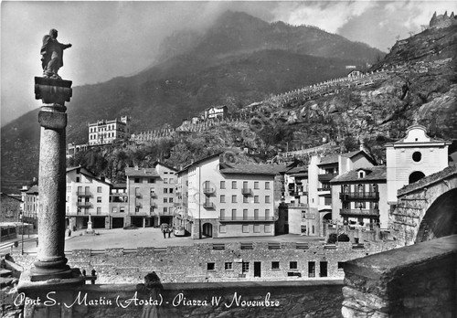 Cartolina - Postcard - Pont St. Martin - Piazza IV … | Immagine principale