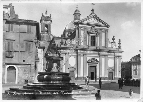 Cartolina - Postcard - Ronchiglione - Piazza Duomo - anni …