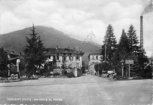 Cartolina - Postcard - Sagliano Micca - Entrata del paese …