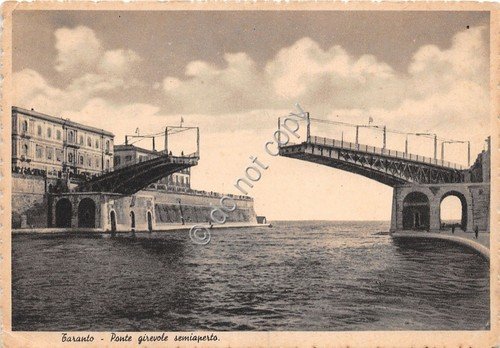 Cartolina - Postcard - Taranto - Ponte girevole semiaperto - …