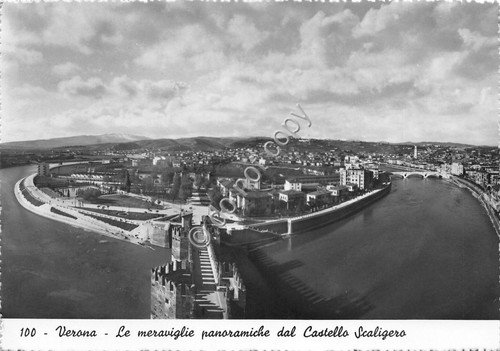 Cartolina - Postcard - Verona - Panorama - 1952 | Immagine principale