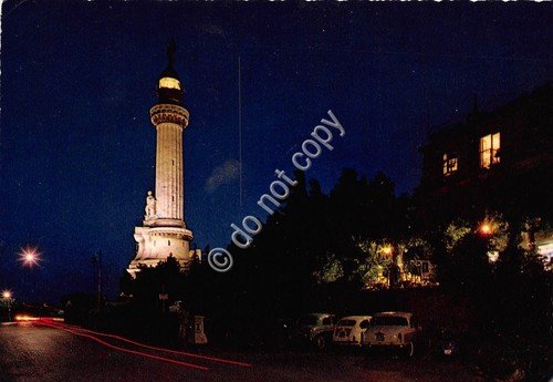 Cartolina - Trieste Faro della Vittoria Notturno