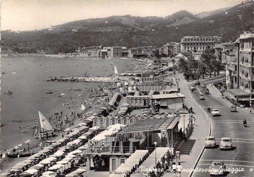 Cartolina - Varazze - spiaggia - stabilimenti - 1956 | Immagine principale