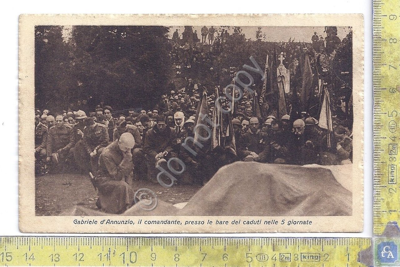 Cartolina- Postcard - cinque giornate Fiume - bare caduti cinque …
