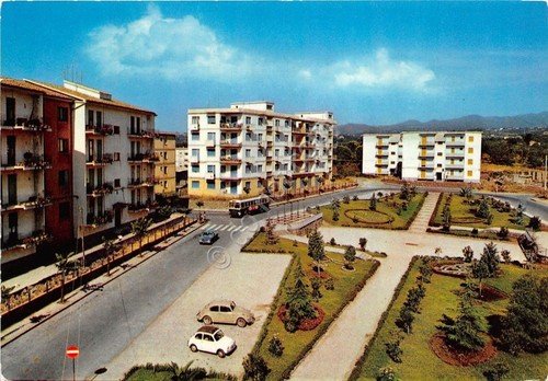 Cartolina Acireale Piazza Dante 1975 VG (Catania) | Immagine principale