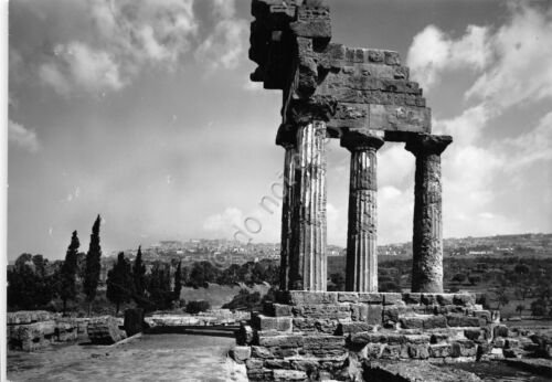 Cartolina Agrigento Tempio di Castore e Polluce 1957