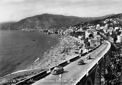 Cartolina Alassio Panorama da Via Aurelia auto d'epoca 1953 | Immagine principale