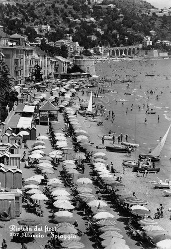 Cartolina Alassio Spiaggia 1954 | Immagine principale