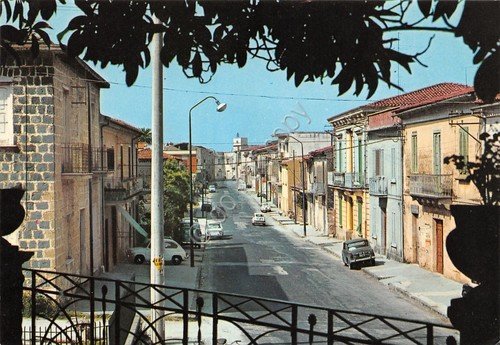 Cartolina Alvignano Corso Umberto I case anni '80 | Immagine Gallery 1