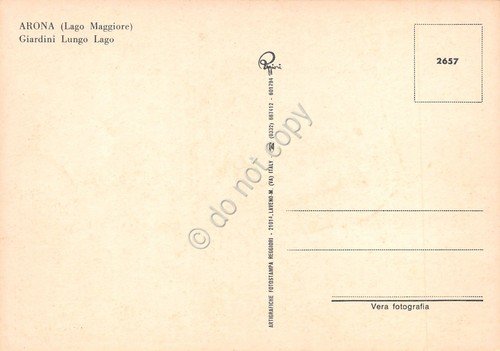 Cartolina Arona giardini lungolago edifici case anni '80 | Immagine Gallery 2