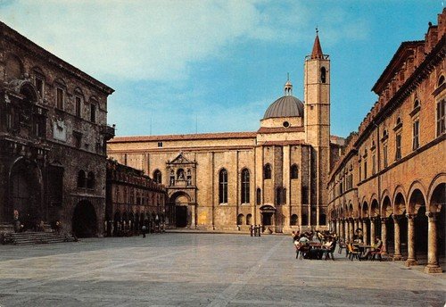 Cartolina Ascoli Piceno Piazza del Popolo | Immagine principale