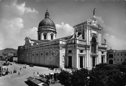 Cartolina Assisi Basilica patriarcale S. Maria degli Angeli (Perugia) | Immagine principale