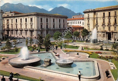 Cartolina Avellino Piazza Libertà 1967