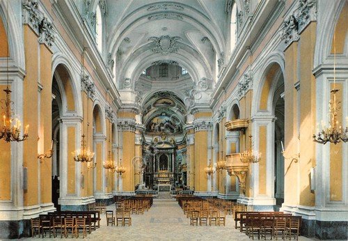 Cartolina Aversa Cattedrale interno anni '70 | Immagine principale