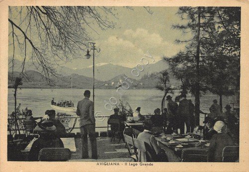 Cartolina Avigliana il Lago Grande da terrazza ristorante animata anni … | Immagine principale