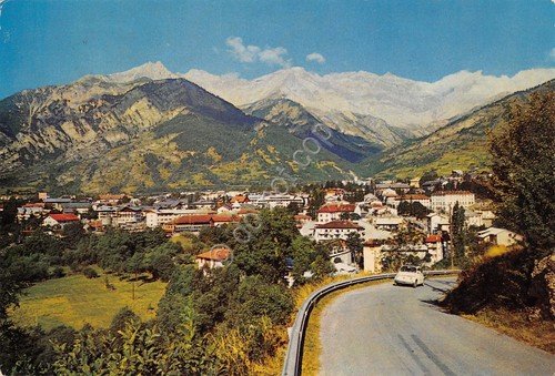 Cartolina Bardonecchia panorama con strada 1979 | Immagine principale