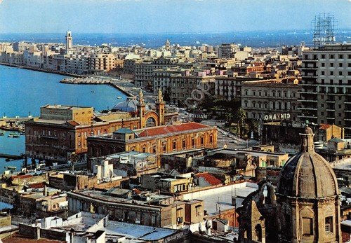 Cartolina Bari panorama 1967