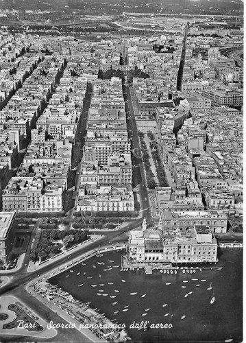 Cartolina Bari Panorama aereo - 1956