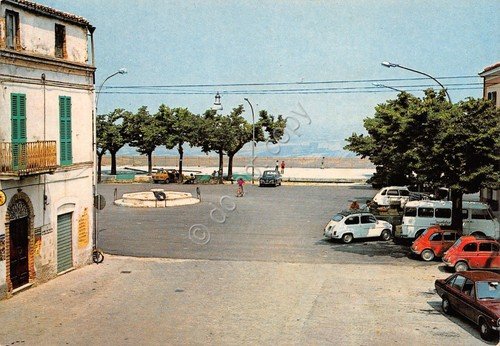 Cartolina Bellante Piazza Mazzini