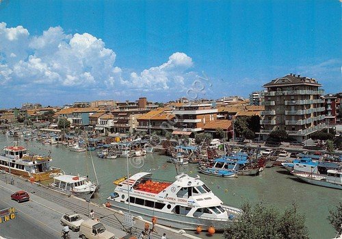 Cartolina Bellaria Panorama parziale e barche | Immagine principale