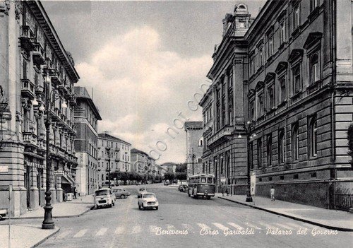 Cartolina Benevento Corso Garibaldi Palazzo del Governo