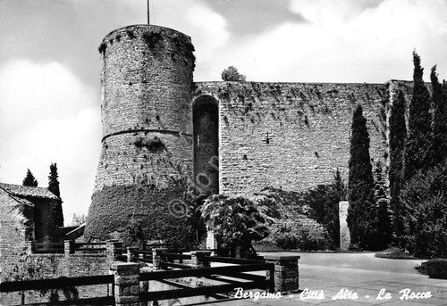Cartolina Bergamo Città alta la Rocca omaggio Ente provinciale turismo | Immagine principale