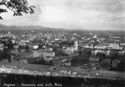 Cartolina Bergamo Panorama dalle mura 1951