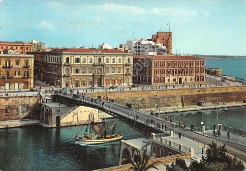 Cartolina Bergamo Piazza Vittorio Veneto Notturno 1982 | Immagine principale