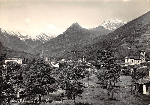 Cartolina Bobbio Pellice e Bric Bariound panorama 1960