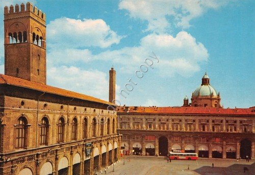 Cartolina Bologna Piazza Maggiore Palazzo Podestà e De' Bianchi | Immagine principale