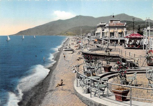 Cartolina Bordighera Kursaal Bagni spiaggia animata Sarti & Valletti | Immagine principale