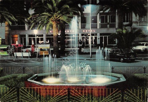 Cartolina Borghetto Santo Spirito Fontana Notturno ristorante Hotel | Immagine principale