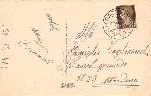 Cartolina Buon Natale contadina di fronte a edicola votiva 1941 | Immagine Gallery 2