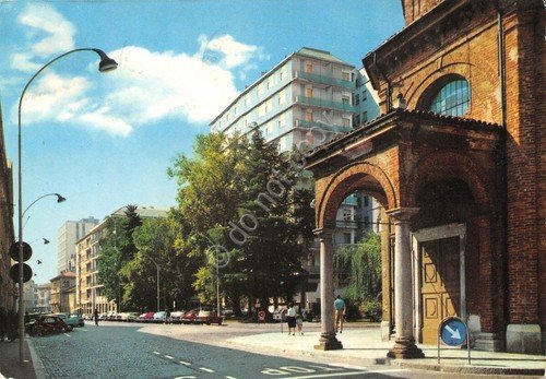 Cartolina Busto Arsizio Chiesa S. Anna Via Fratelli d' Italia …