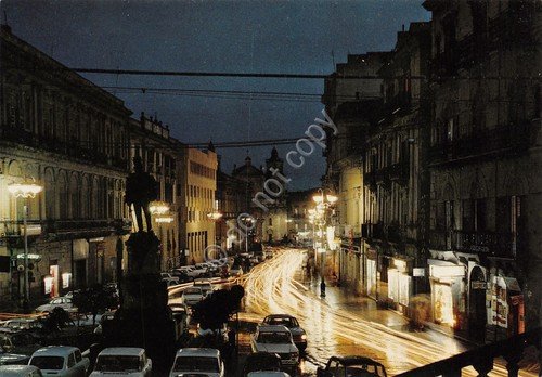 Cartolina Caltanissetta Corso Umberto Notturno | Immagine Gallery 1
