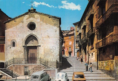 Cartolina Campobasso Via Chiarizia S. Leonardo animata auto anni '70
