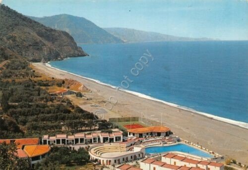 Cartolina Capo Cavalà Villaggio turistico 1977 | Immagine principale