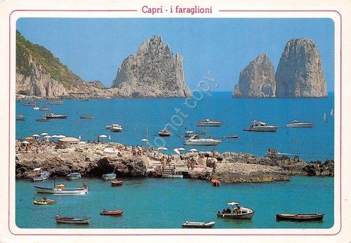 Cartolina Capri Faraglioni Marina Piccola barche 1992 (Napoli)