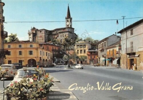 Cartolina Caraglio Valle Grana Piazza Martiri