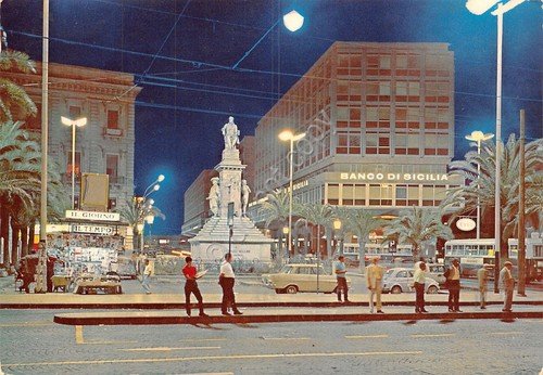 Cartolina Catania Piazza Stesicoro Monumento a Bellini 1973 | Immagine Gallery 1