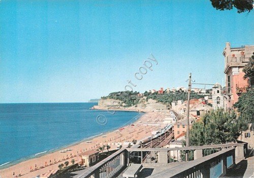 Cartolina Celle Ligure Panorama e spiaggia NVG (Savona)