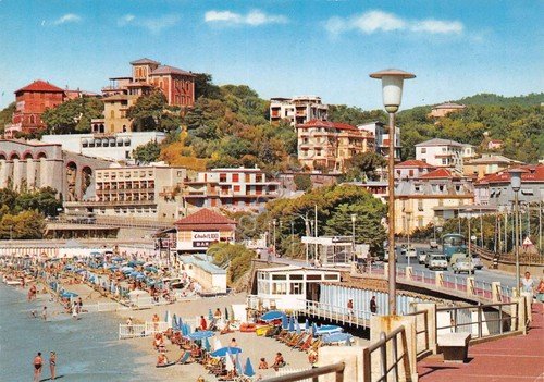 Cartolina Celle Ligure panorama parziale spiaggia Chalet Lido bar (Savona) | Immagine principale