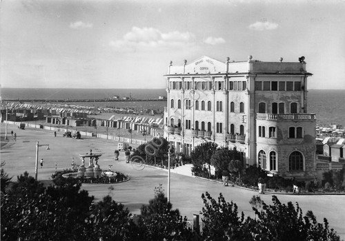 Cartolina Cervia Grand Hotel anni '50