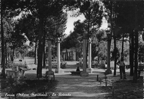Cartolina Cervia Milano Marittima la Rotonda 1953 (Ravenna)