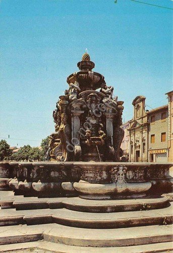 Cartolina Cesena Fontana del Masini negozio Univesti anni '60 | Immagine principale