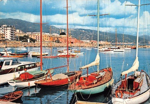 Cartolina Chiavari il Porto Nuovo barche a vela